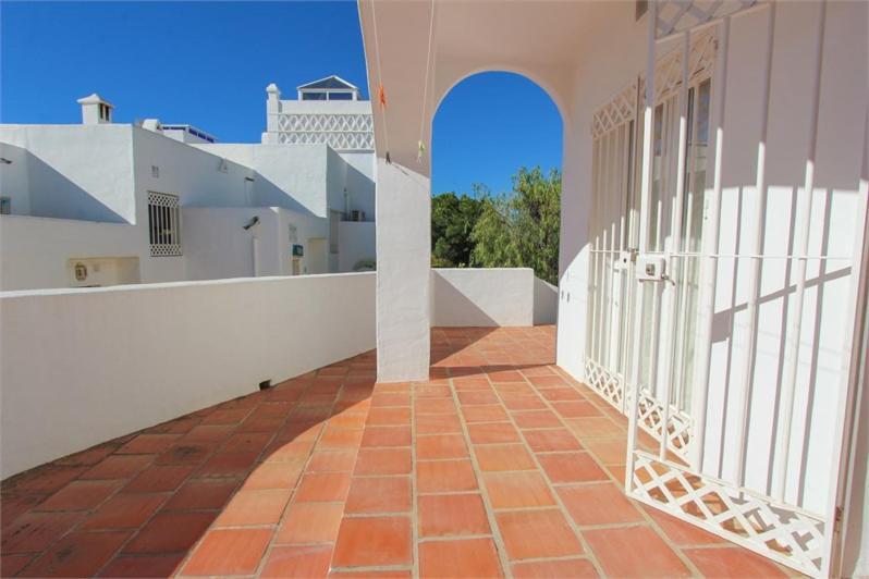 Amazing 3 Bedroom Townhouse In Nerja Eksteriør bilde