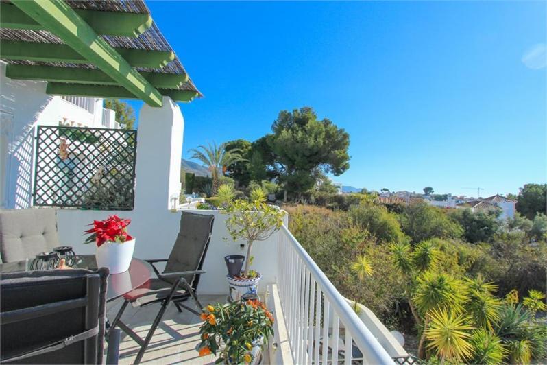 Amazing 3 Bedroom Townhouse In Nerja Eksteriør bilde