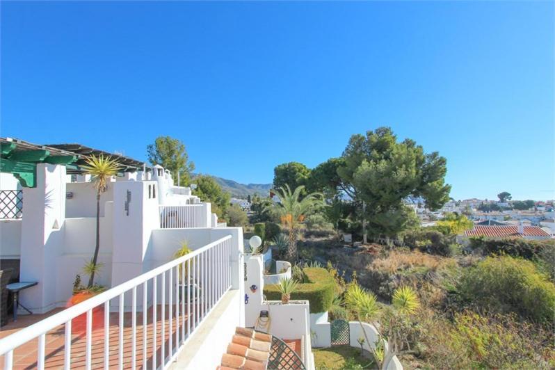 Amazing 3 Bedroom Townhouse In Nerja Eksteriør bilde